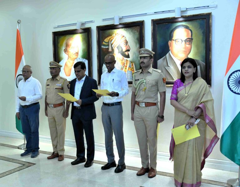 ‘वंदे मातरम’ गीताचा १५० वा स्मृतिदिन'राजभवनात ‘वंदे मातरम्’चे सूर निनादले'